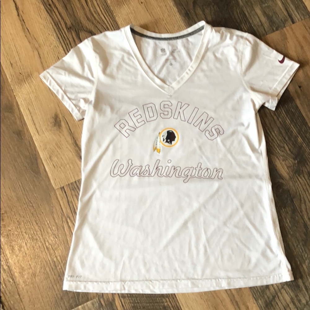 Nike redskins t shirt